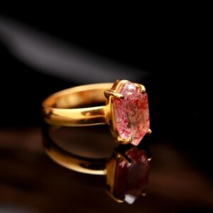 Strawberry Quartz Elongated Hexagon Vintage 18K Gold