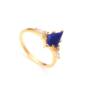Natural Lapis Lazuli Kite Shape 18K Gold Ring