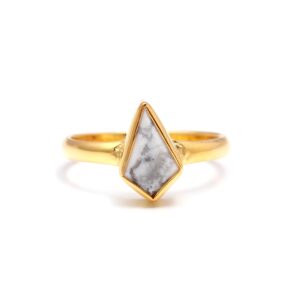 Natural Black Onyx Cushion Shape 18k Gold Ring