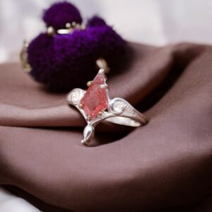 Strawberry Quartz Kite Shape Sterling Silver Ring